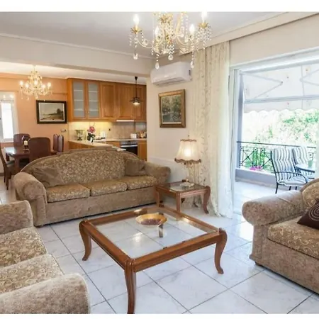 Luxury 2br Retreat In Marousi *